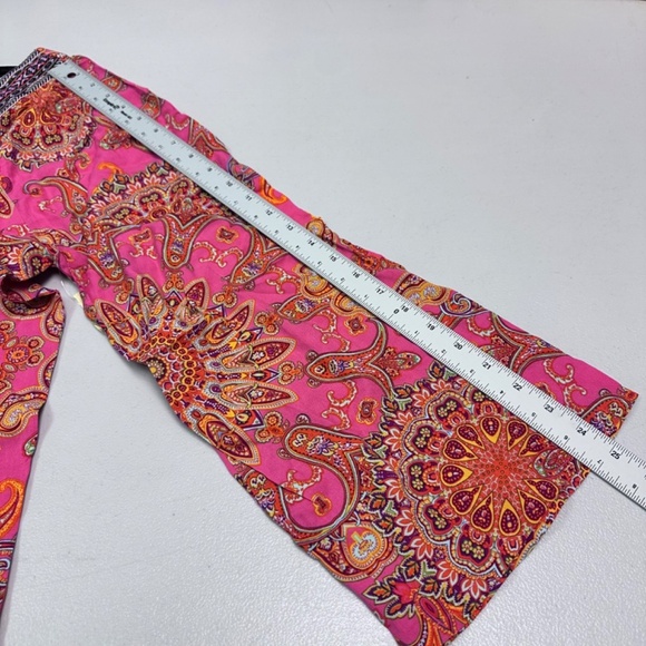 One World Square Neck Medallion Printed Top Size L - Picture 8 of 8